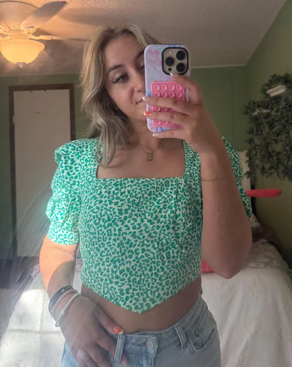 Boutique Top Multiple - Image 2