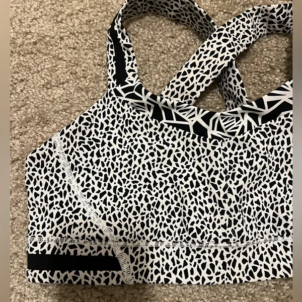 Lululemon‎ Rack Pack Bra 6 - Image 6