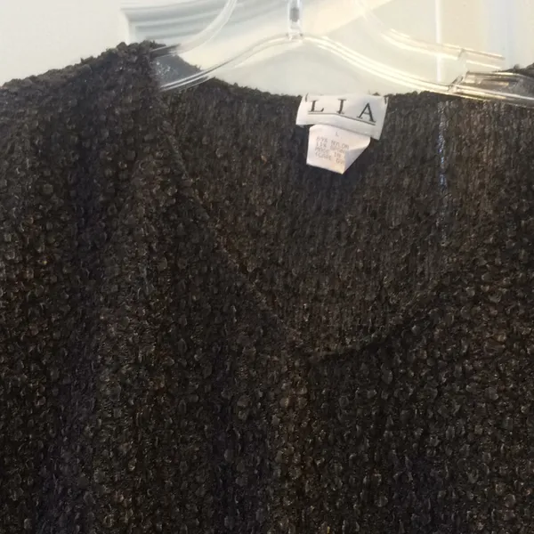 FINAL MARKDOWN Ladies’ short - Image 2