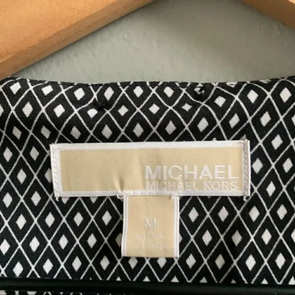Michael Kors Black and White Diamond Sheath Dress Long Sleeve Stripe Size Medium - Image 3