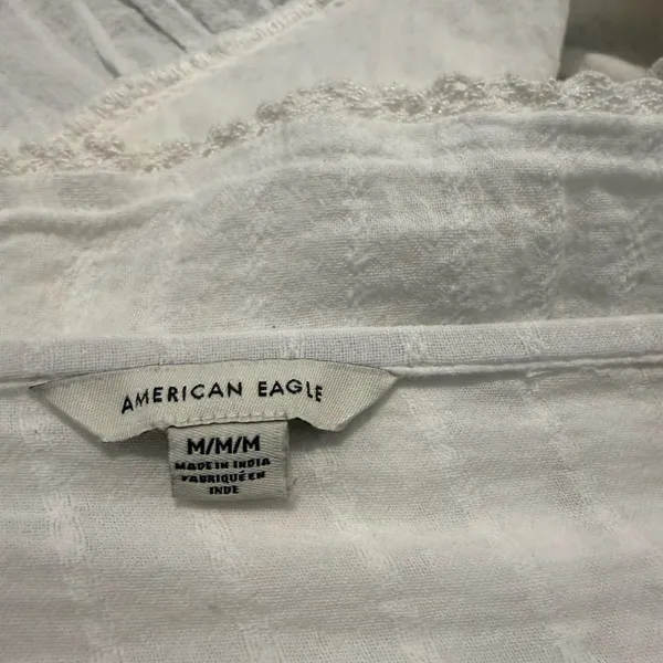American Eagle Elegant White Eyelet Women's Top - Image 3