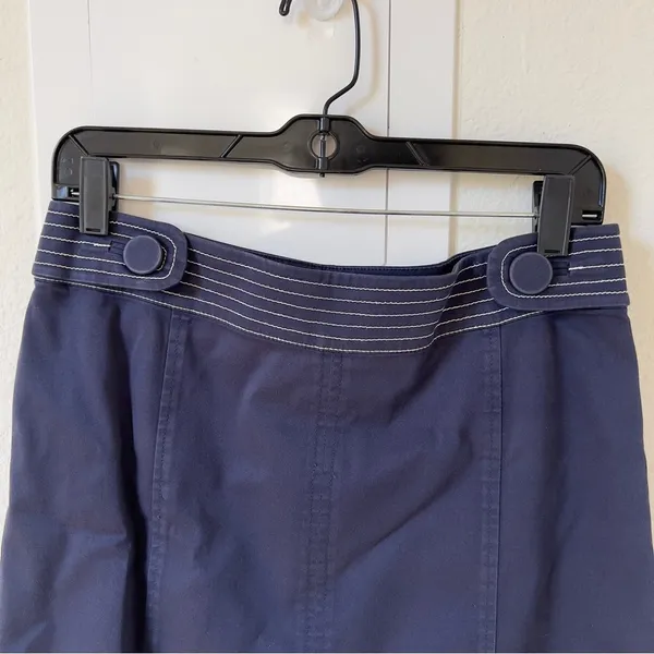Lilly Pulitzer Mini Skirt in Navy Blue with White Stitching - Image 3