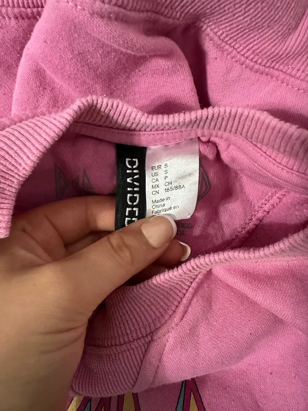 H&M Sweatshirt - Image 2