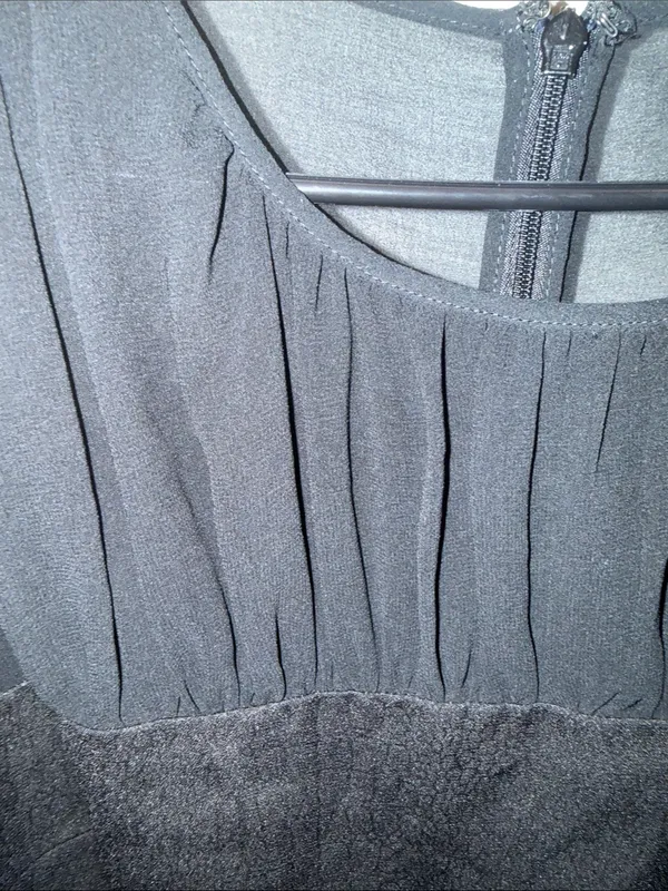 Cabi Bustier Peplum Top Size 8 Black Snakeskin Pleated Mesh Work Business Casual - Image 3