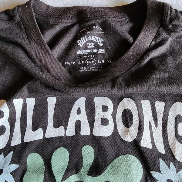 NWT Billabong Charcoal Grey adventure division t-shirt - Image 3