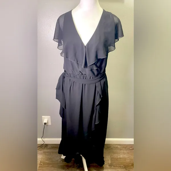 Show me‎ your Mumu Women's Jess Black Ruffle Midi Dress Size Medium - Image 3