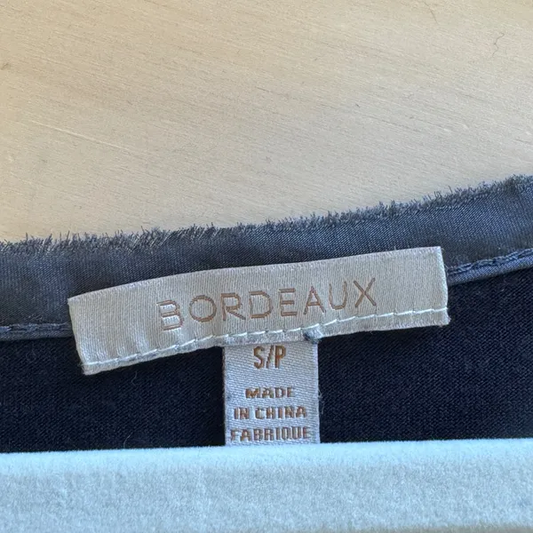 Bordeaux Black Mixed Media High Low Long Sleeve Top Small Raglan Satin Trim - Image 8