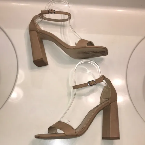 Steve Madden Women’s Tiaa Nubuck Leather Beige Ankle Strap Square Toe Heels - Image 4