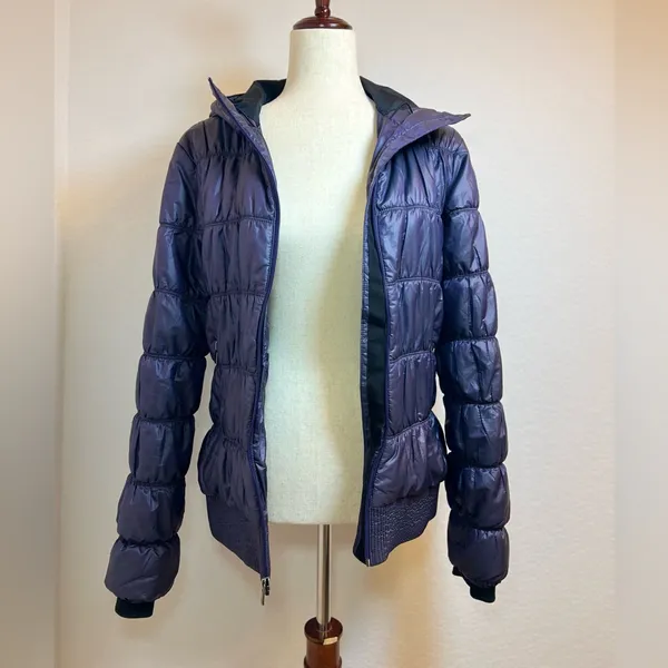 Columbia Jacket with‎ Omni Heat
Reflective Lining  Size Medium - Image 7