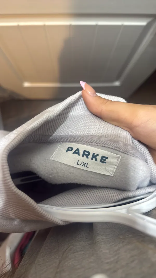 parke L/XL valentine’s day mockneck - Image 2