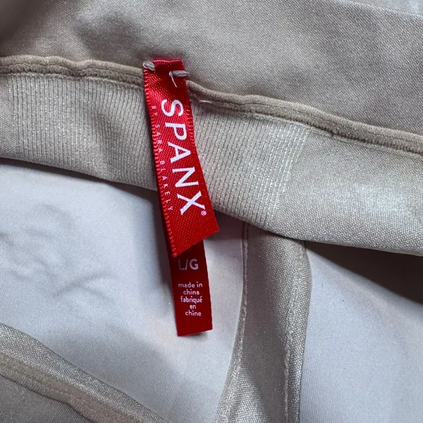 Spanx OnCore High Waisted Mid Thigh Short Beige SS1915 Large L Bottom Shapewear - Image 3