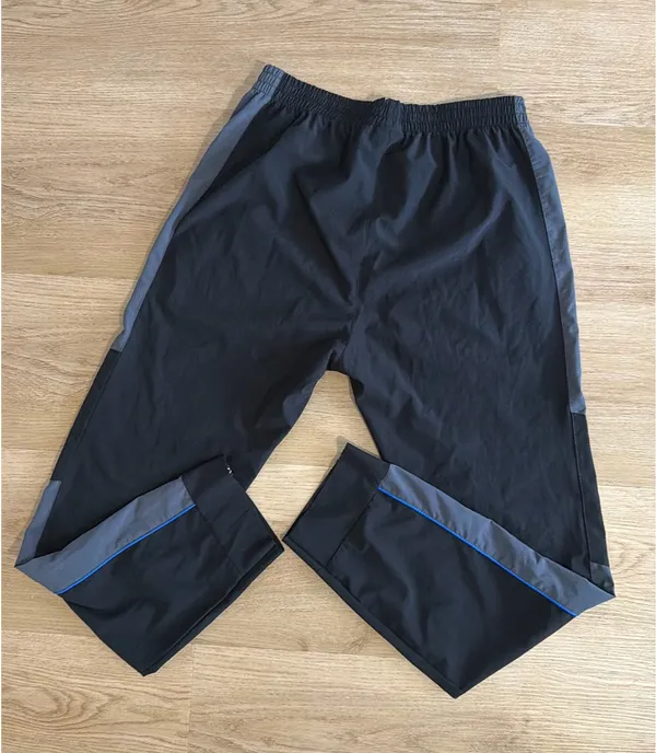 New Balance Track Pants Black Women’s M - Image 3