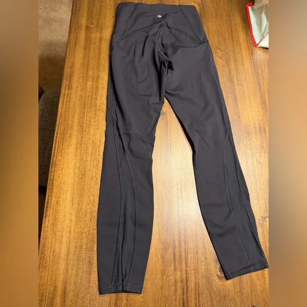 Lululemon black wunder under mesh legging - Image 3