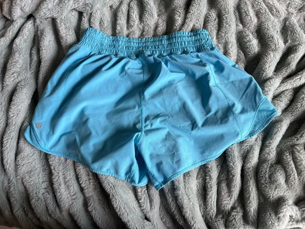 Lululemon Shorts Hotty Hot size 6 4” light blue - Image 2