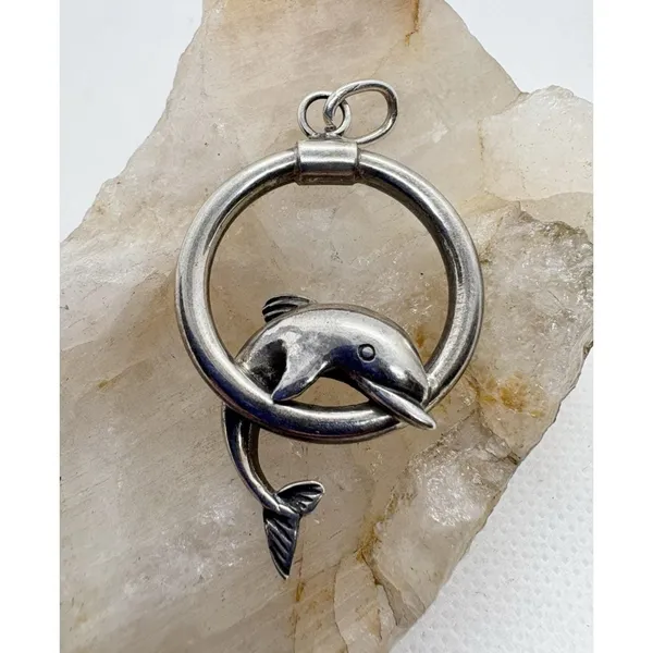 Vintage‎ Sterling Silver Dolphin Pendant Circle Hoop Nautical Ocean Jewelry 925 - Image 2