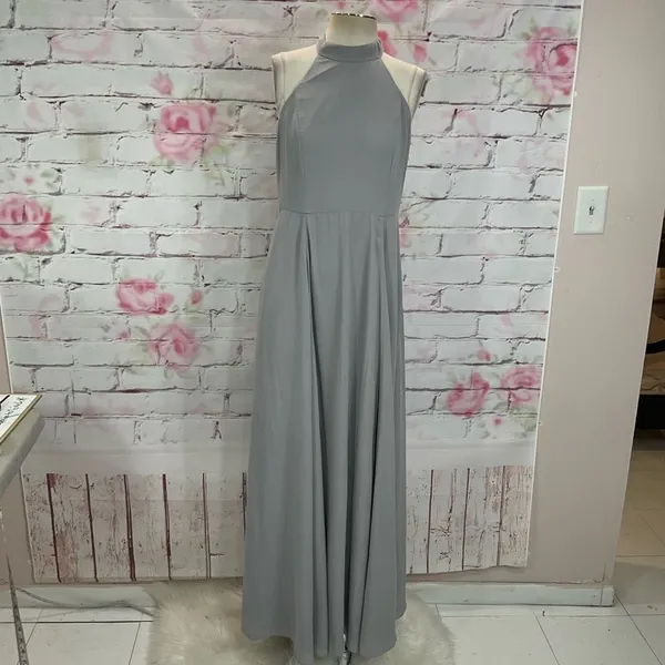 Fame and partners halter mock neck medium gray gown - Image 3