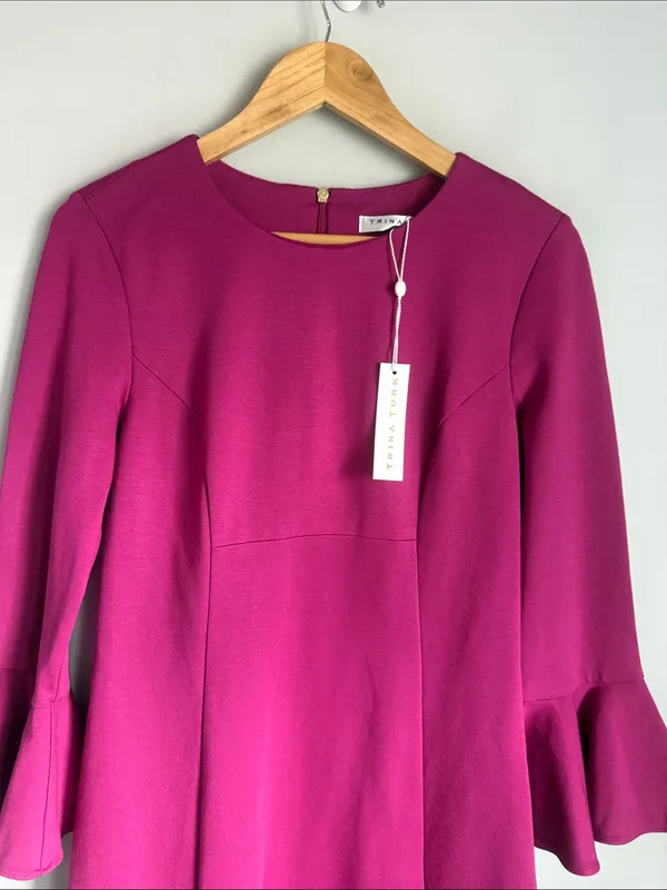 NEW Trina Turk Magenta Pink Bell Sleeve Dress - Image 5