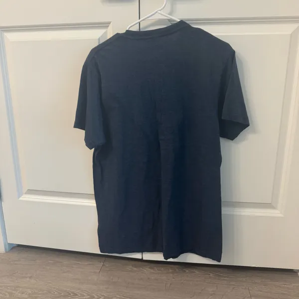 Universal Studios Orlando Florida blue embroidered tee shirt large - Image 2