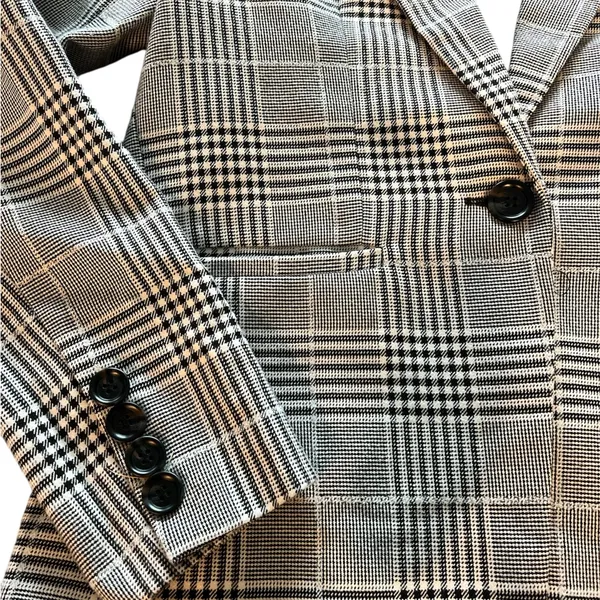 Evereve Black and White Plaid Blazer - Image 3