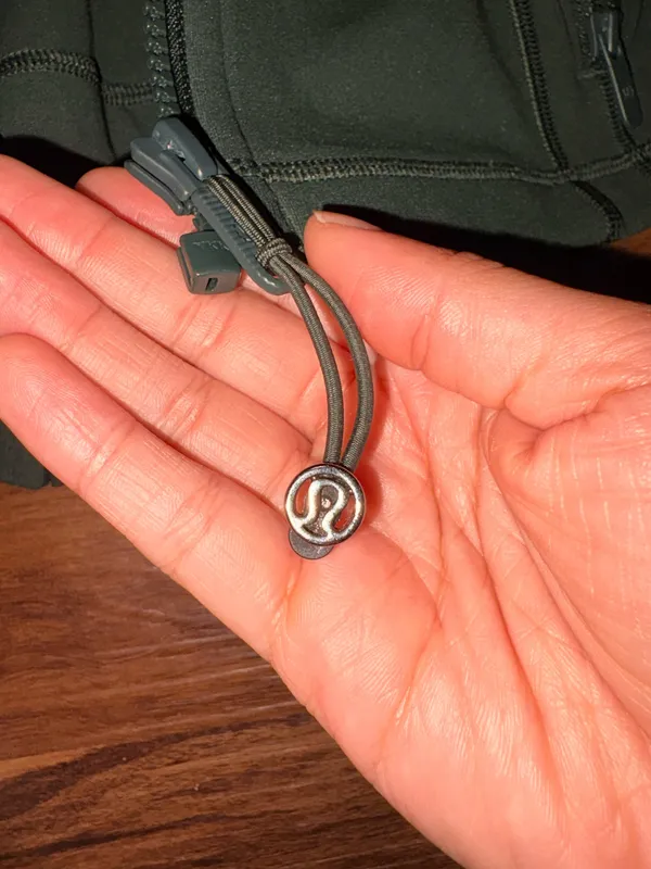Lululemon Define Cropped Jacket - Image 2