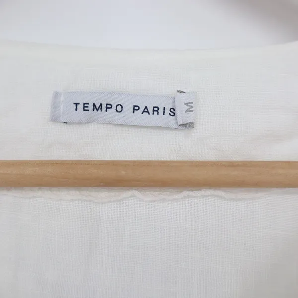 Tempo Paris Linen Top Womens M White Button V-Neck 3/4 Sleeve Excellent - Image 2