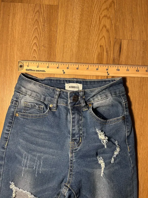 Bamboo Women’s Size 00 Distressed Skinny Jeans High Rise Stretch Denim - Image 4