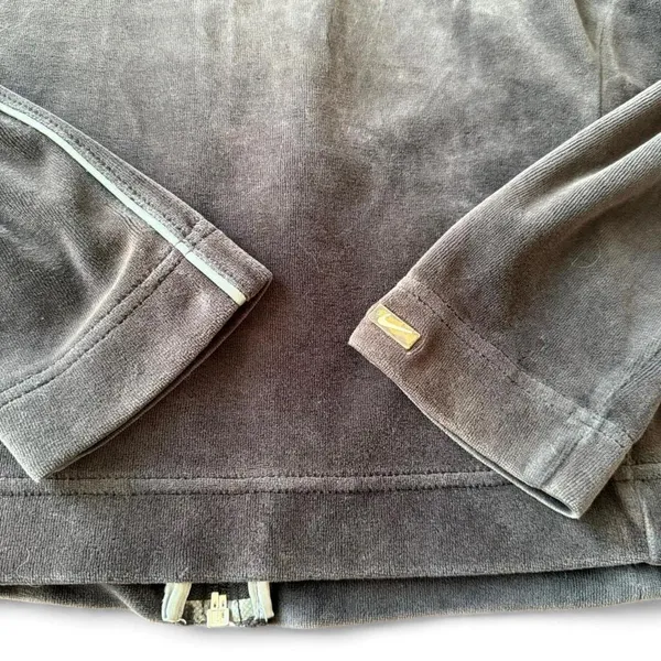 Nike Velvet Vintage zip up jacket Large - Image 3