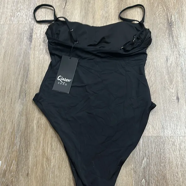 Elegant Black One - Image 3