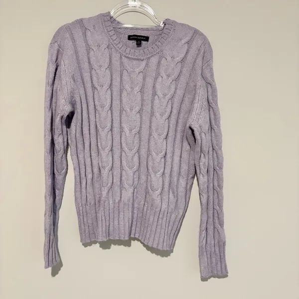Banana Republic Cable Knit Sweater Soft‎ Lavender purple medium - Image 2
