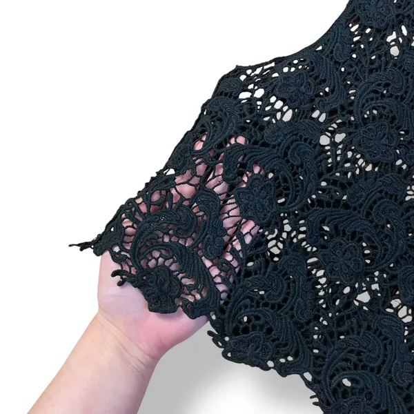 Coco + Carmen NWT Black Crochet Lace Sleeveless Sheer Top‎ Size Small Boho - Image 5