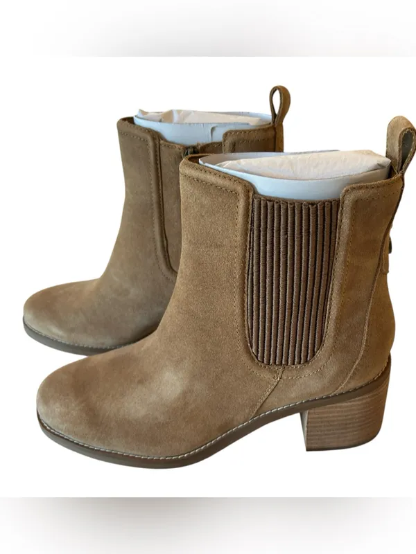 earth® Cassi Ankle Booties, Tan Suede, Size 11, NEW WITH BOX - Image 3