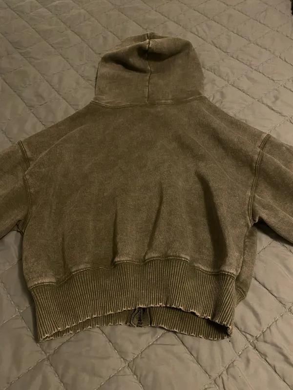 Green Zip - Image 4