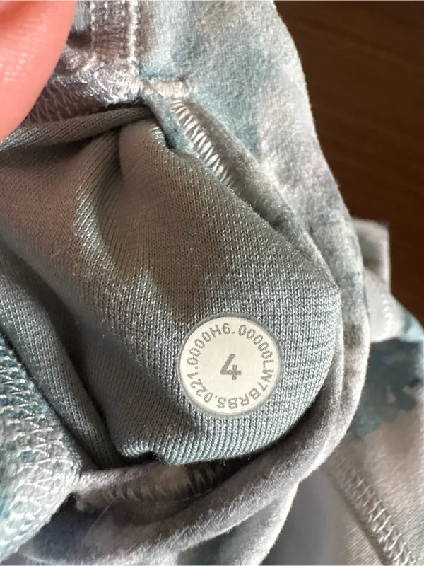 lululemon athletica Blue-Grey Tie-Dye Bike Shorts - Image 4