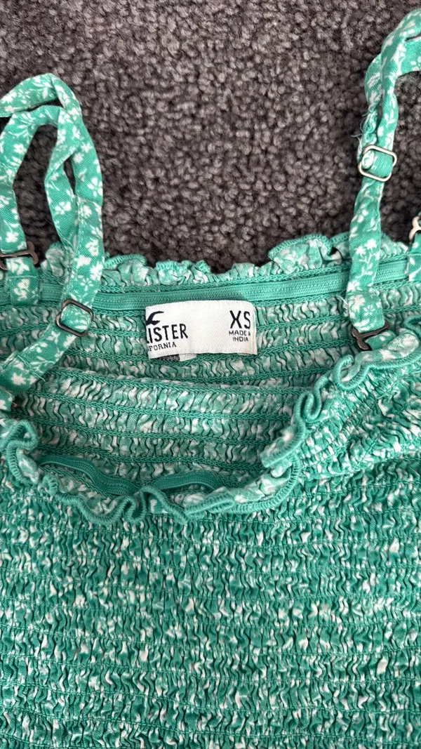 Hollister Crop Top/ Tube Top - Image 3