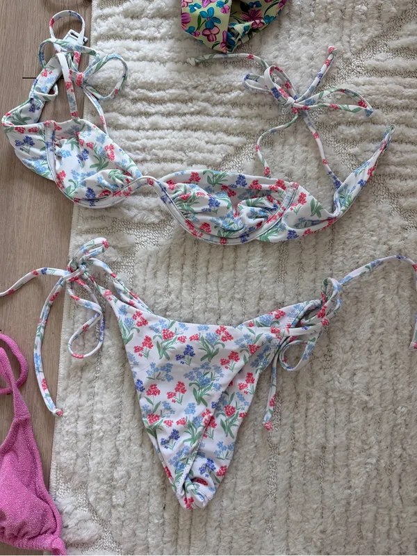 Blackbough Dana top and cheeky bottom in forget me not - Image 3