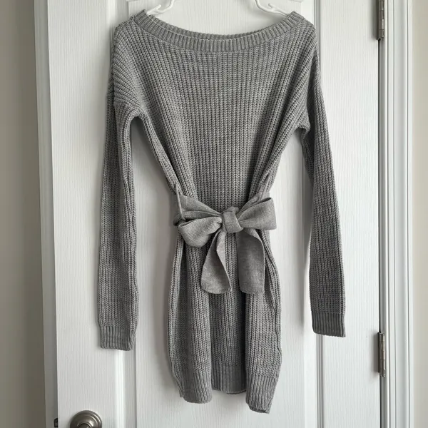 Gray sweater dress - Image 2