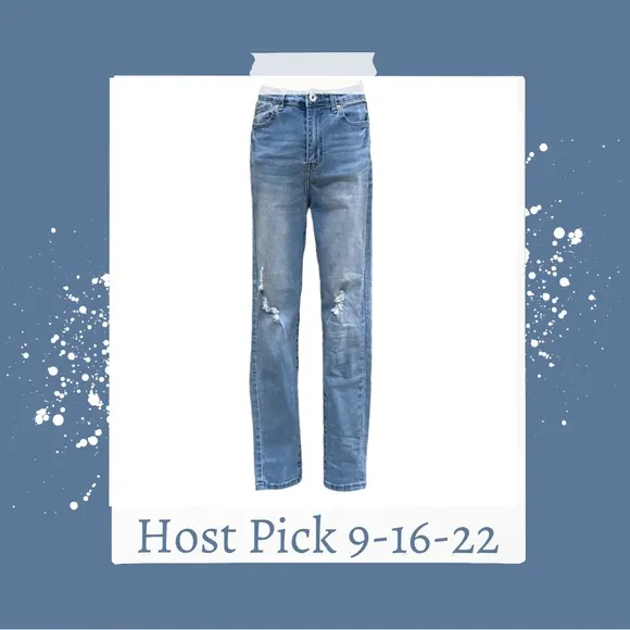 NWOT juniors skinny distressed high rise light wash jeans - Image 2