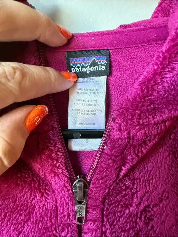 Patagonia Pink Fleece Full Zip Hooded Jacket Women’s Small - Image 3