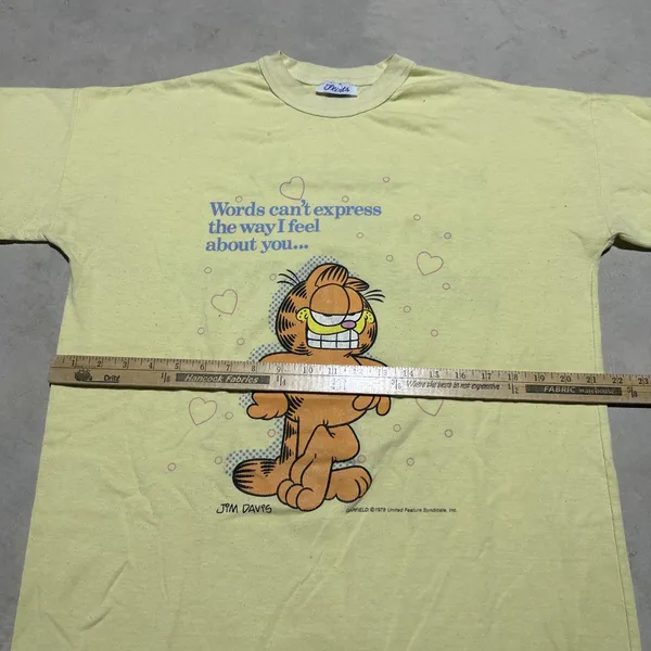 Vintage 70s Garfield Tshirt One Size Yellow Single Stitch Nightgown Double Sided - Image 4