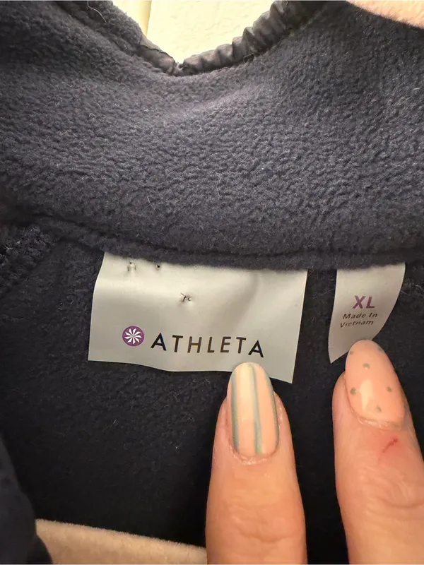 Athleta Navy Quarter-Zip Lightweight Fleece Shirt Jacket - Image 2