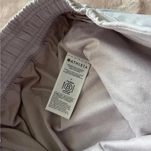 ATHLETA Women’s‎ 6 Brooklyn Lined Camo Purple Joggers Camouflage - Image 6