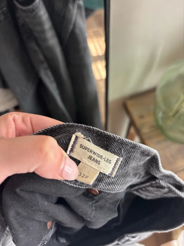 Madewell Superwide-Leg Jeans - Image 4