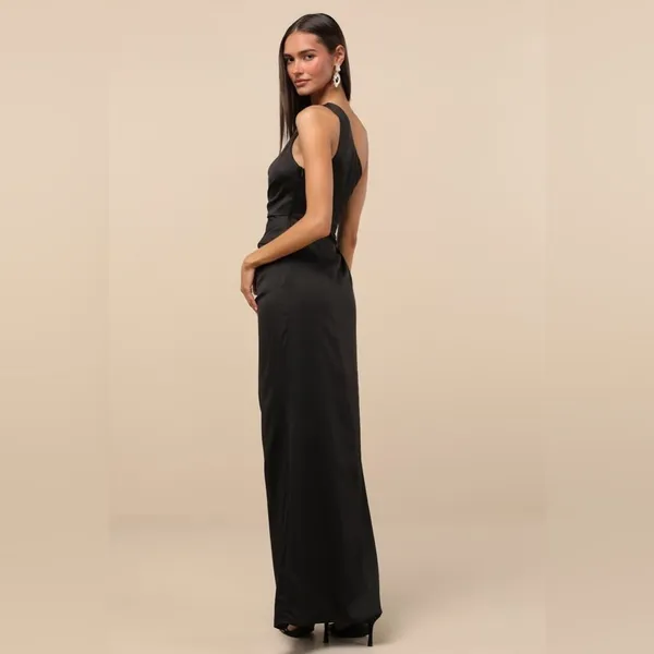 LULU’S Dreaming Of Elegance Black Satin One-Shoulder Maxi Dress - Image 8