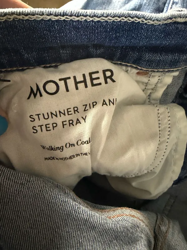 MOTHER The Stunner Zip Ankle Step Fray Walking On Coal Blue Denim Jeans Size 28 - Image 8