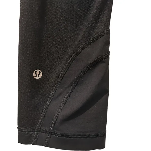Lululemon Inspire Crop II *Luxtreme in Black size 8 - Image 8