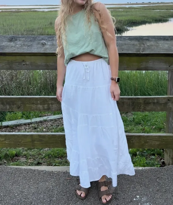 Amazon Sage green linen blend tank top - Image 3