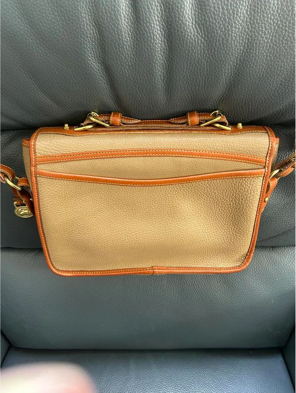 Vintage Dooney & Bourke leather messenger bag purse USA - Image 4
