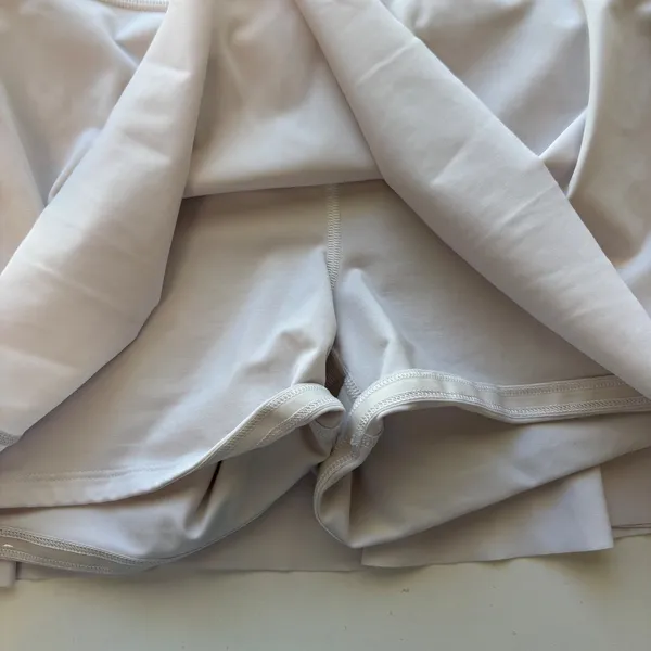 Athleta Ace Tennis Skort Women L White 13.5 Inch Athletic Skirt 657545-01 - Image 5