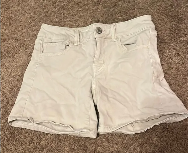 American Eagle Shorts - Image 2