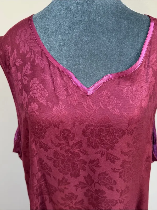 April Cornell Too! Vintage burgundy Maroon sleeveless maxi dress floral embossed - Image 2
